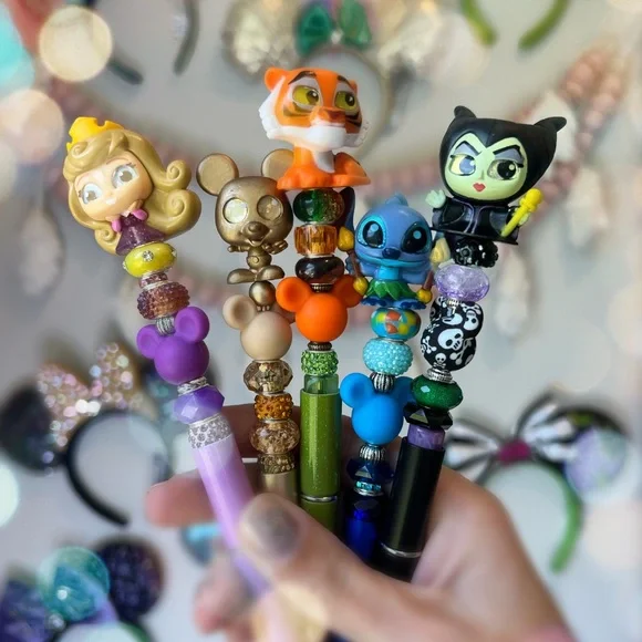 ✨😍 Disney Doorable beaded Pens handmade✍️ princess pixar Toy Story muppets - Picture 13 of 16